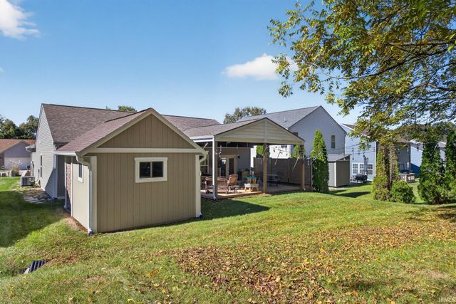 5773 W Tensleep Road, Bloomington, IN 47403