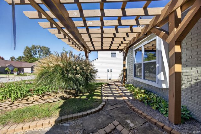 5773 W Tensleep Road, Bloomington, IN 47403