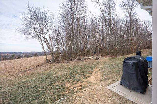 569 Sunview Cir, Derry Twp, PA 15650