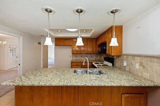 27580 Charlestown Drive, Menifee, CA 92586