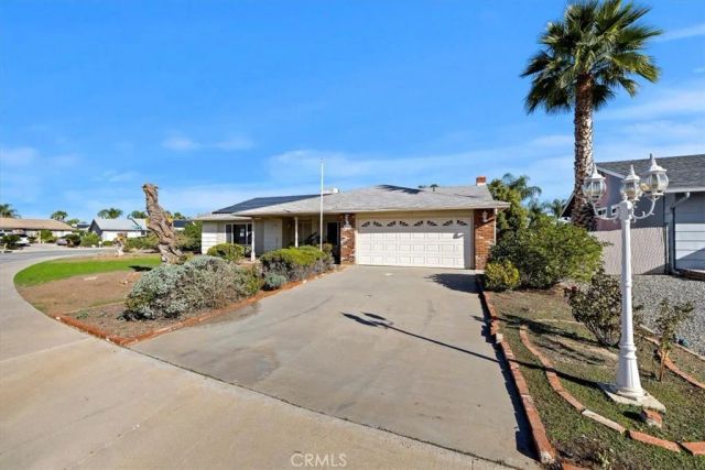 27580 Charlestown Drive, Menifee, CA 92586