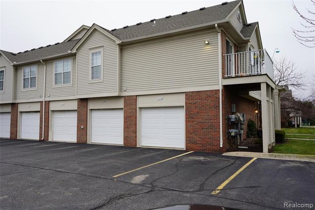 44036 Rushcliffe Drive, Sterling Heights, MI 48313