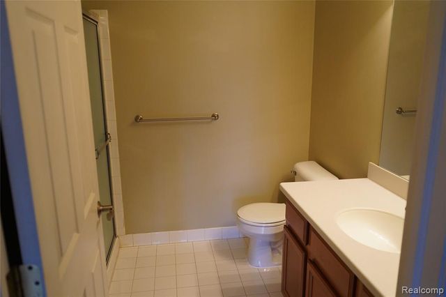 44036 Rushcliffe Drive, Sterling Heights, MI 48313