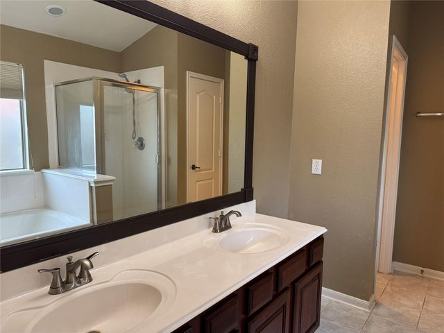 3706 Grand Hills Lane, Friendswood, TX 77546