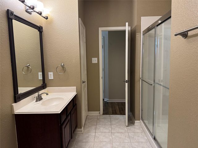 3706 Grand Hills Lane, Friendswood, TX 77546