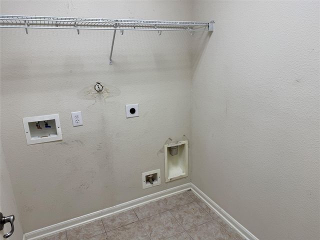 3706 Grand Hills Lane, Friendswood, TX 77546