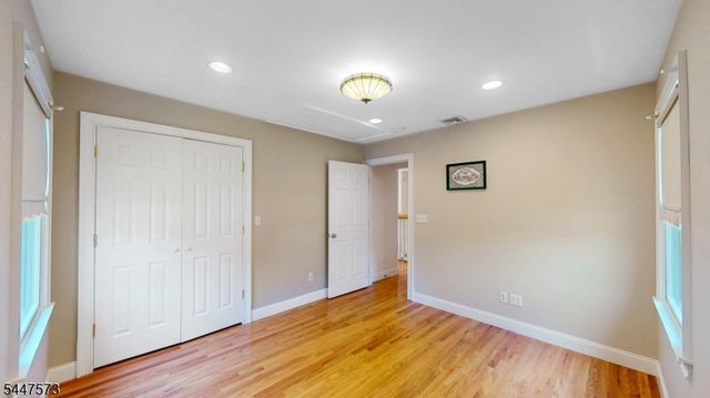 41 Circle Dr, Paramus Boro, NJ 07652