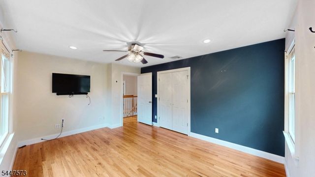 41 Circle Dr, Paramus Boro, NJ 07652
