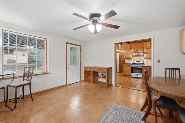 10 Forest Lane, Eureka Springs, AR 72632