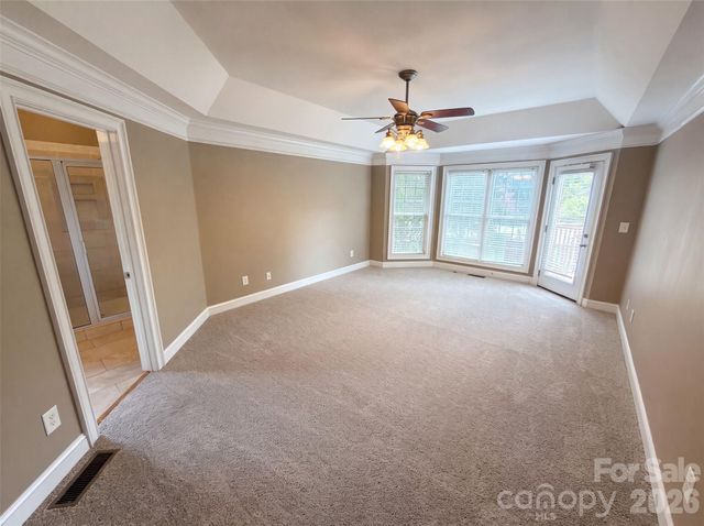9721 Arlington Oaks Drive, Charlotte, NC 28227