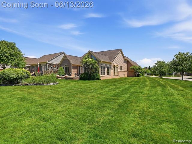 59759 Glacier Ridge, Washington, MI 48094