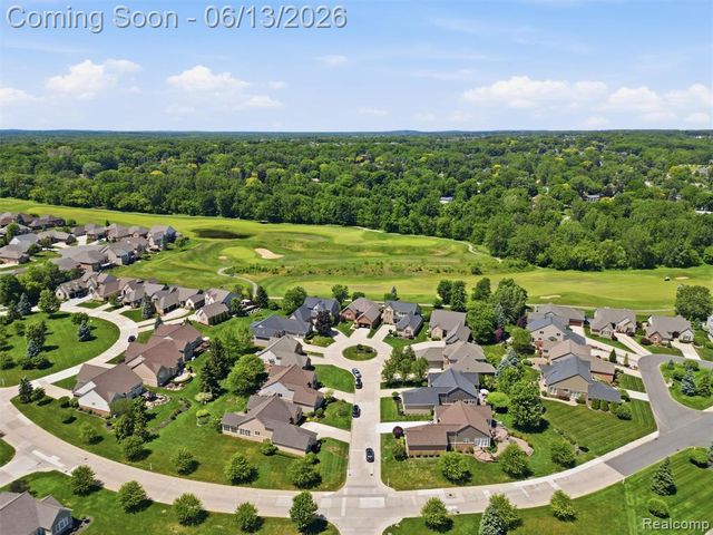 59759 Glacier Ridge, Washington, MI 48094