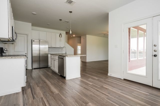 7316 Parkside Place Drive, North Richland Hills, TX 76180