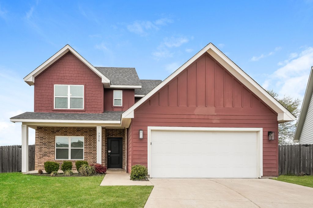 7316 Parkside Place Drive, North Richland Hills, TX 76180