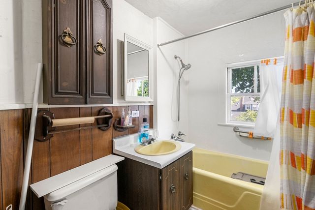 19 Rockwood Terrace, Newton, MA 02466