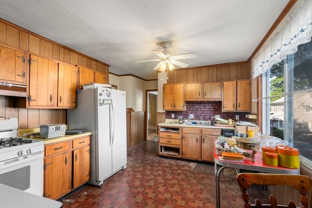 19 Rockwood Terrace, Newton, MA 02466