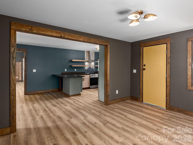 78 Travis Street, Clyde, NC 28721