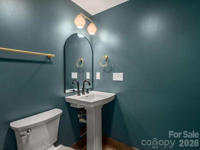 78 Travis Street, Clyde, NC 28721