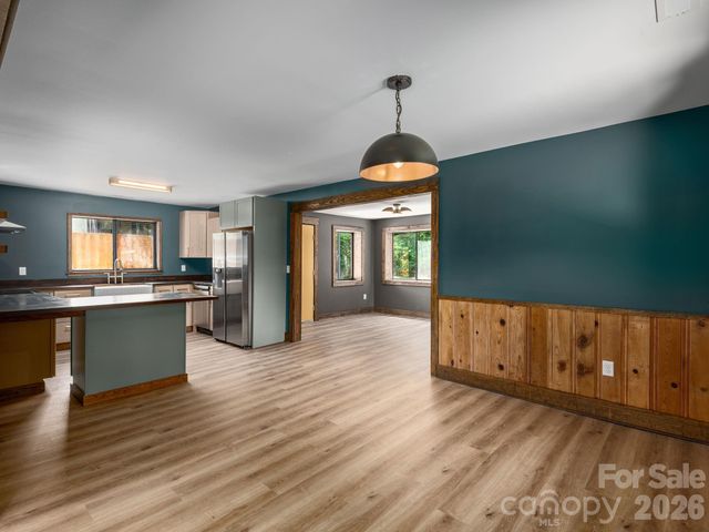 78 Travis Street, Clyde, NC 28721