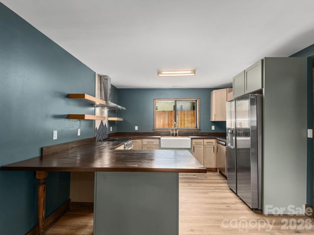 78 Travis Street, Clyde, NC 28721