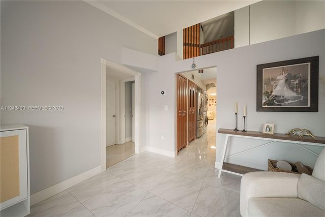 5445 W 27th Ln, Hialeah, FL 33016