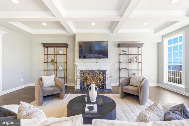 16217 WATERFORD CREST PL, Paeonian Springs, VA 20129