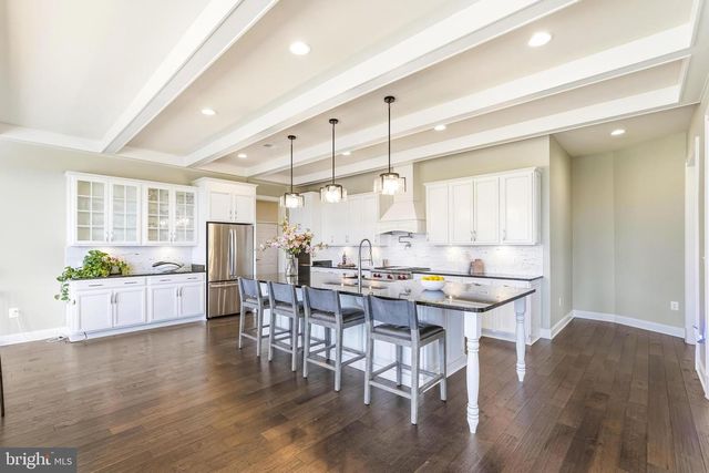 16217 WATERFORD CREST PL, Paeonian Springs, VA 20129