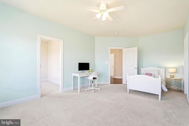 16217 WATERFORD CREST PL, Paeonian Springs, VA 20129