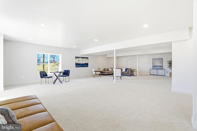 16217 WATERFORD CREST PL, Paeonian Springs, VA 20129