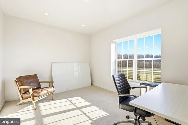 16217 WATERFORD CREST PL, Paeonian Springs, VA 20129