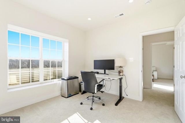 16217 WATERFORD CREST PL, Paeonian Springs, VA 20129