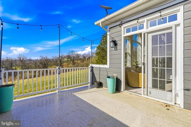 16217 WATERFORD CREST PL, Paeonian Springs, VA 20129