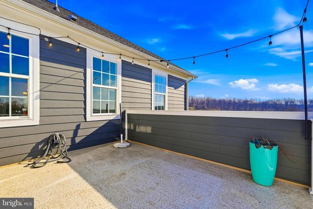 16217 WATERFORD CREST PL, Paeonian Springs, VA 20129