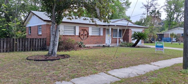 1701 GROVE PARK Drive, Orange Park, FL 32073