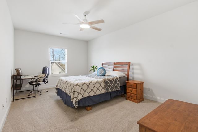 3072 Wiltshire Park Pl, Hermitage, TN 37076