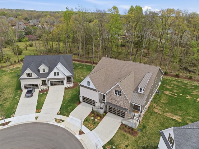 3072 Wiltshire Park Pl, Hermitage, TN 37076
