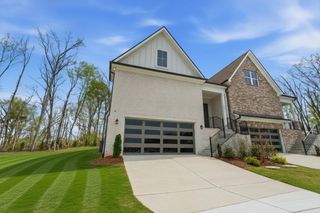 3072 Wiltshire Park Pl, Hermitage, TN 37076