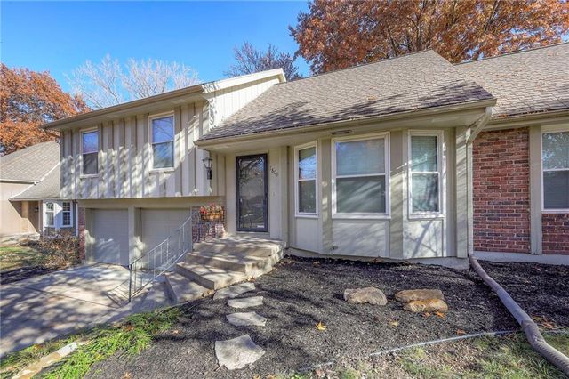 7809 Long Avenue, Lenexa, KS 66216