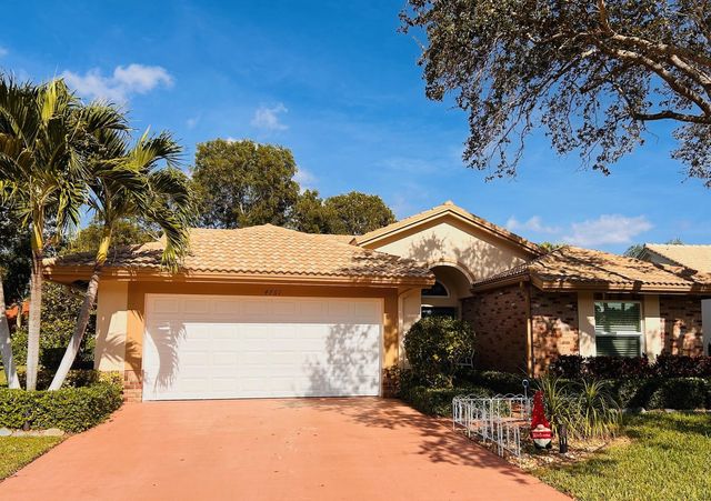 4761 Catamaran Circle, Boynton Beach, FL 33436