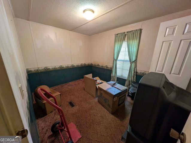 460 Etheridge Mill Road, Milner, GA 30257