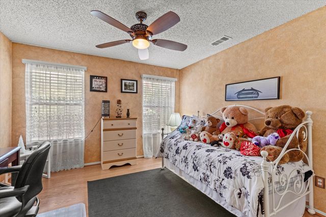 1110 Wildflower Lane, Mesquite, TX 75149