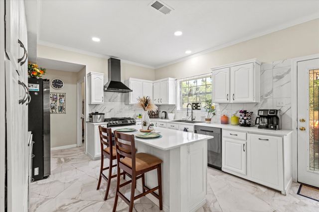 1110 Wildflower Lane, Mesquite, TX 75149