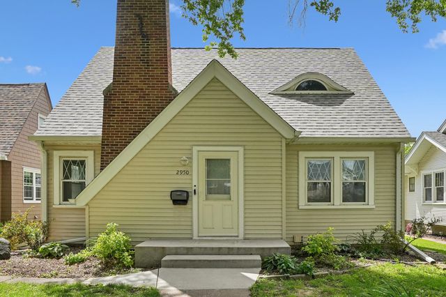 2950 Jefferson Avenue, Davenport, IA 52803