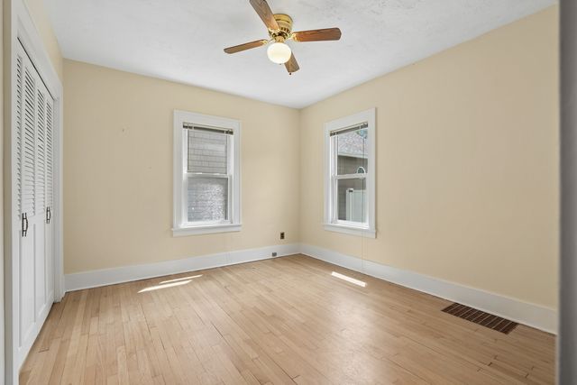 2950 Jefferson Avenue, Davenport, IA 52803
