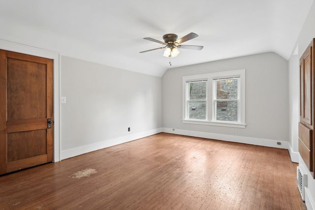 2950 Jefferson Avenue, Davenport, IA 52803
