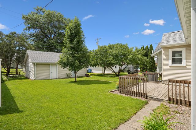 2950 Jefferson Avenue, Davenport, IA 52803