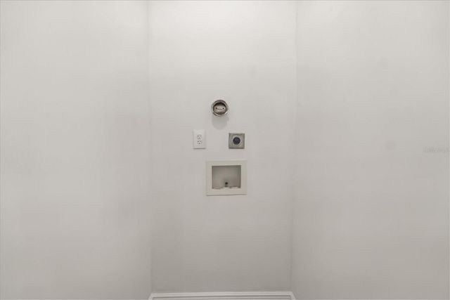 520 S 7TH STREET, Lake Wales, FL 33853