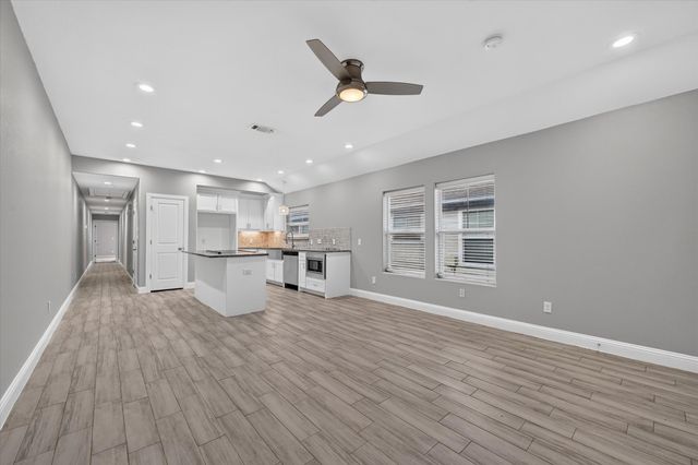 608 E College Street 608, Sherman, TX 75090