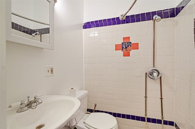 602 Agua Fria, Santa Fe, NM 87501