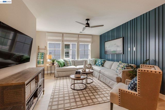 32663 Singh Circle, Union City, CA 94587